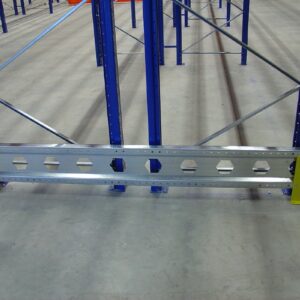 Aanrijbeveiling model vangrail