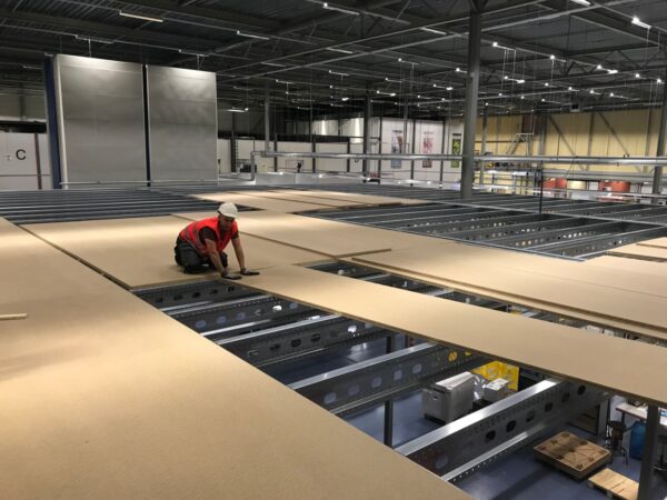 Vloerplaat C-Dur 38 mm 5260 x 1020 mm, onderzijde wit. - Afbeelding 2